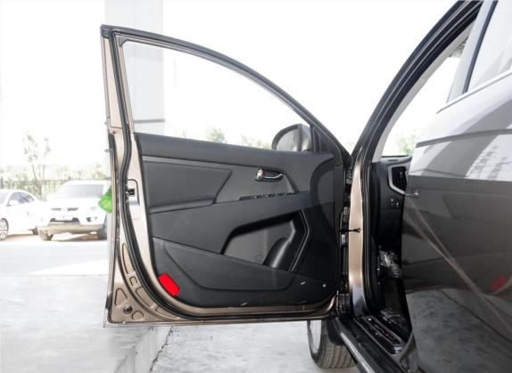 智跑 2015款 2.0L 自动两驱版DLX 车厢座椅   前门板