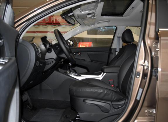 智跑 2015款 2.0L 自动两驱版GLS 车厢座椅   前排空间