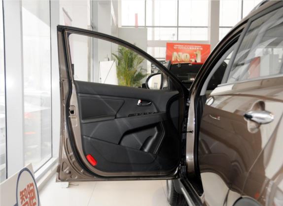 智跑 2015款 2.0L 自动两驱版GLS 车厢座椅   前门板