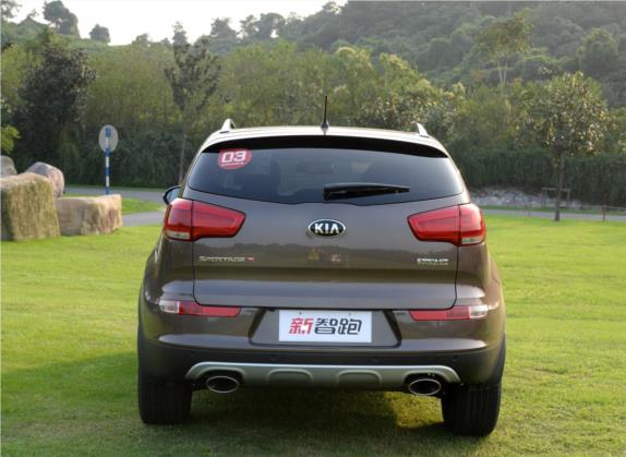 智跑 2015款 2.4L 自动四驱版Premium 外观   正后