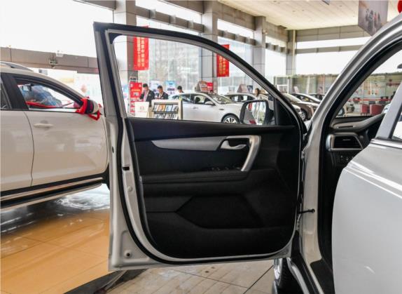 智跑 2018款 2.0L 自动智享豪华版 国V 车厢座椅   前门板