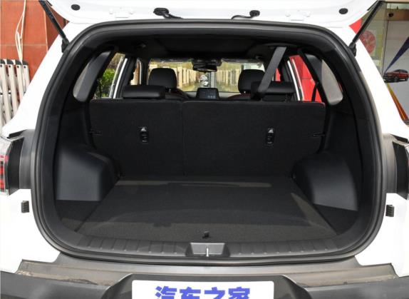 智跑 2019款 1.4T DCT智享豪华版GLS 车厢座椅   后备厢