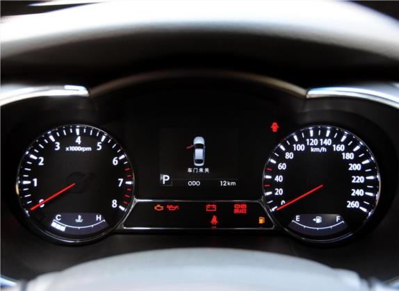 起亚K5 2011款 2.0L 自动GLS 中控类   仪表盘