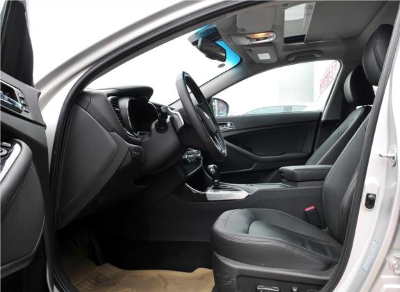 起亚K5 2011款 2.4L 自动TOP 车厢座椅   前排空间