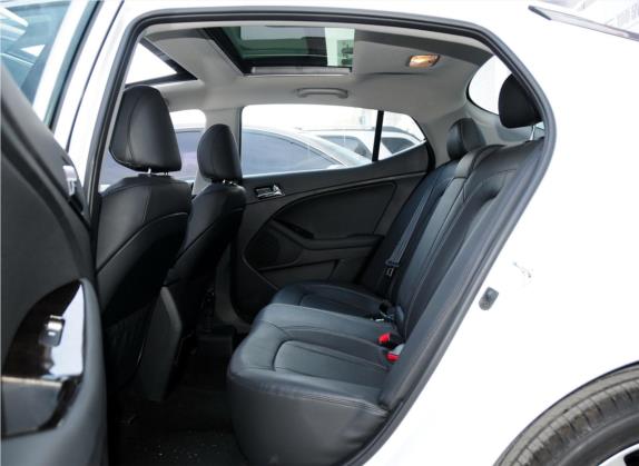 起亚K5 2012款 2.0L 自动DLX-2 车厢座椅   后排空间