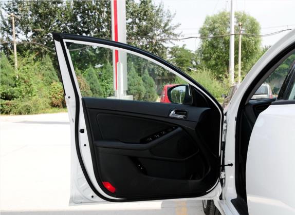 起亚K5 2012款 2.0L 自动DLX-2 车厢座椅   前门板