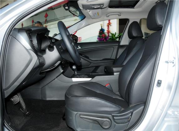 起亚K5 2014款 2.0L 自动GLS 车厢座椅   前排空间