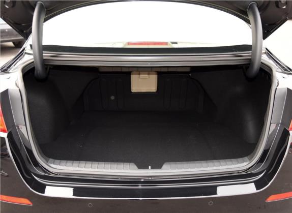 起亚K5 2015款 2.0L 自动GL 车厢座椅   后备厢