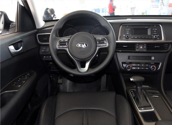 起亚K5 2016款 2.0L 自动GL 中控类   驾驶位