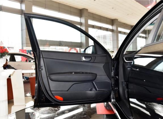 起亚K5 2016款 2.0L 自动GLS 车厢座椅   前门板