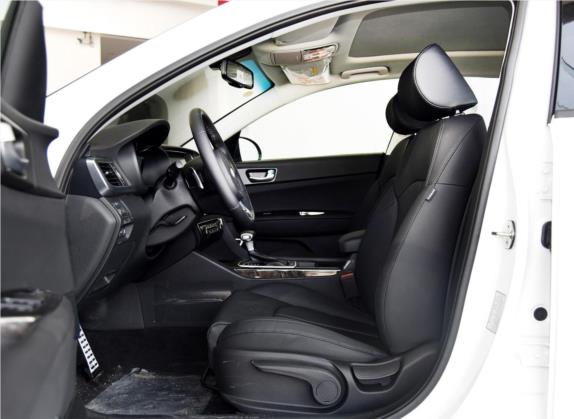 起亚K5 2016款 1.6T 自动LUX 车厢座椅   前排空间