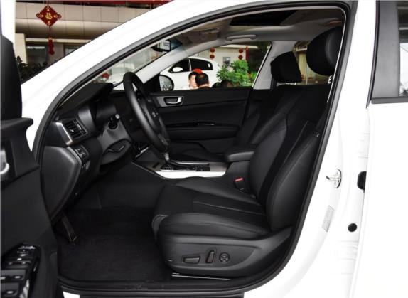 起亚K5 2016款 2.0L hybrid LUX 车厢座椅   前排空间