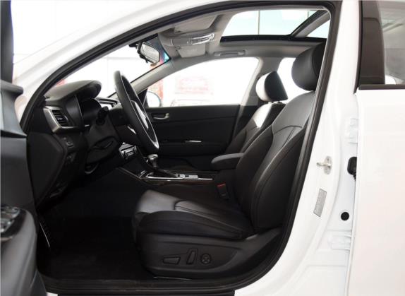 起亚K5 2019款 Pro 2.0L 自动豪华版 国V 车厢座椅   前排空间