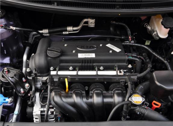 起亚K2 2011款 三厢 1.6L AT Premium 其他细节类   发动机舱
