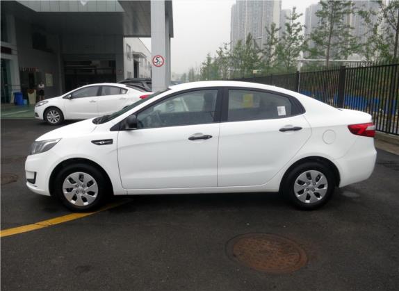 起亚K2 2012款 三厢 1.4L MT GL纪念版 外观   正侧