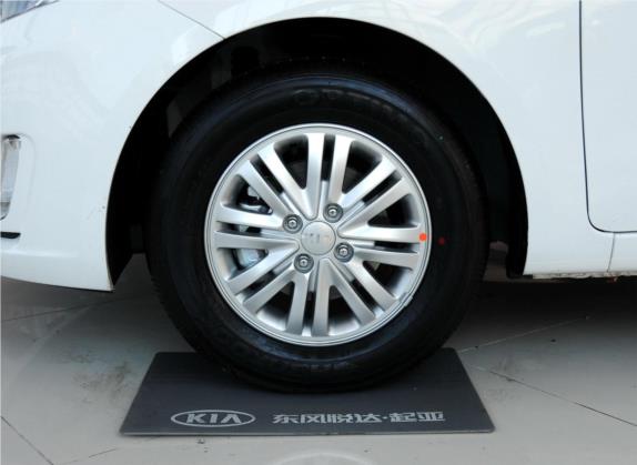 起亚K2 2012款 三厢 1.4L MT TOP纪念版 其他细节类   前轮