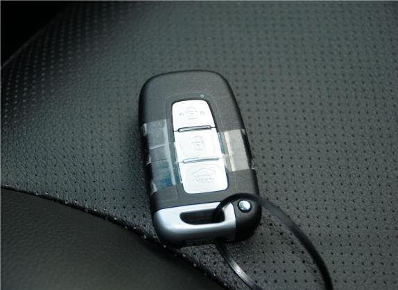 起亚K2 2012款 三厢 1.6L AT Premium纪念版 其他细节类   钥匙