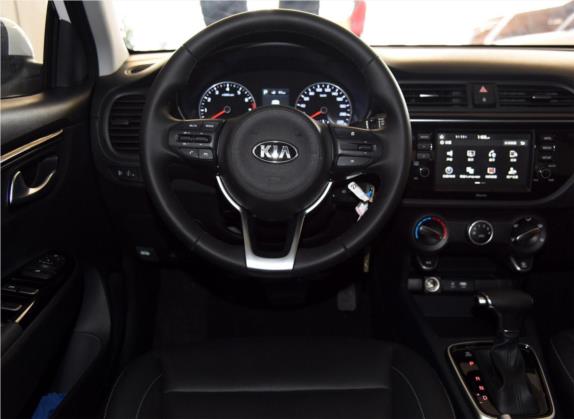 起亚K2 2017款  三厢 1.6L AT Premium 中控类   驾驶位