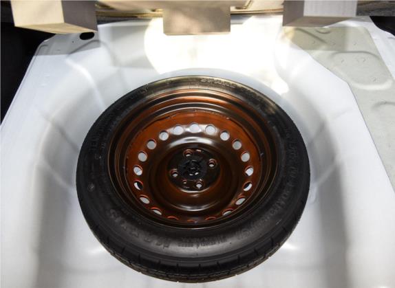 起亚K2 2017款 三厢 1.4L MT GL 其他细节类   备胎