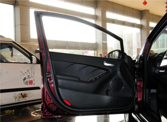 起亚K3 2013款 1.6L 自动GLS 车厢座椅   前门板