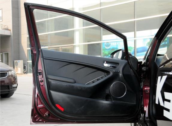 起亚K3 2013款 1.6L 自动Premium 车厢座椅   前门板