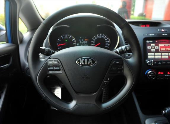 起亚K3 2013款 1.8L 自动Premium 中控类   驾驶位