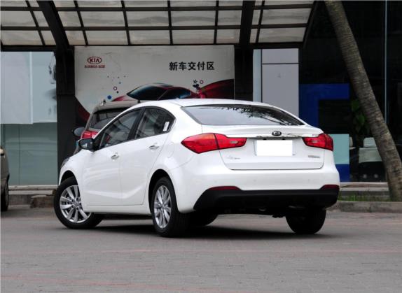 起亚K3 2015款 1.6L 手动GLS 外观   斜后