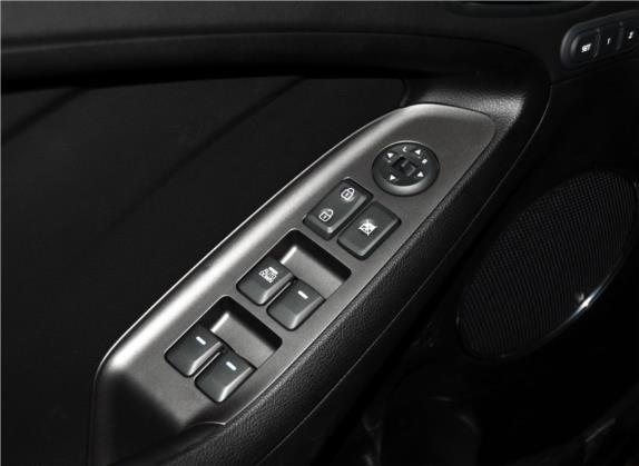 起亚K3 2015款 1.6L 自动GLS 车厢座椅   门窗控制