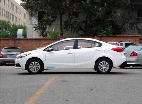起亚K3 2015款 1.6L 手动GL 外观   正侧