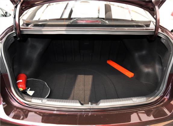 起亚K3 2016款 1.6L 自动GLS 车厢座椅   后备厢