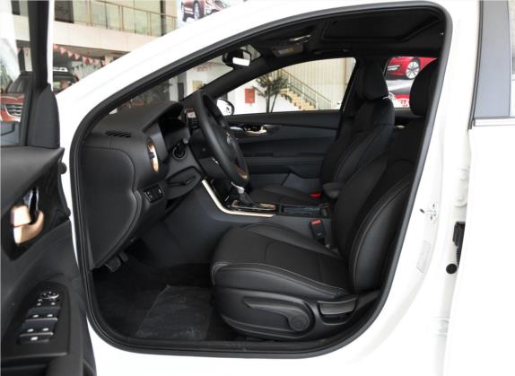 起亚K3 2019款 1.5L CVT智享互联版 车厢座椅   前排空间
