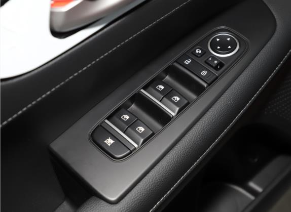 起亚K3 2020款 1.5L CVT智享互联版 车厢座椅   门窗控制