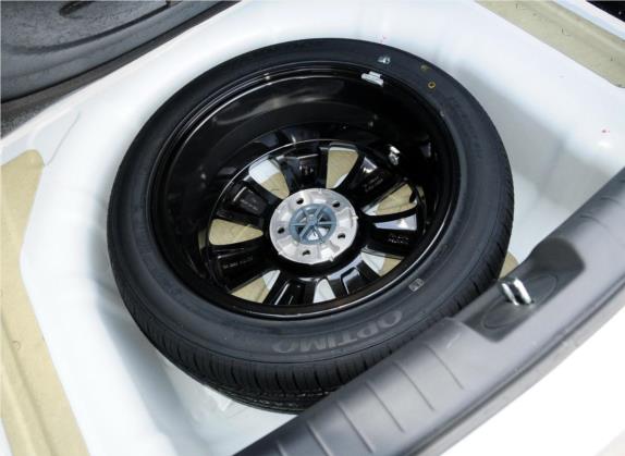起亚K4 2014款 1.6T 自动Turbo 其他细节类   备胎