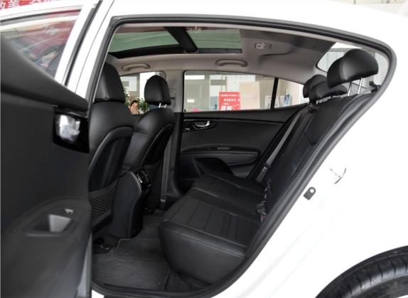 起亚K4 2015款 1.8L 自动GLS Special 车厢座椅   后排空间