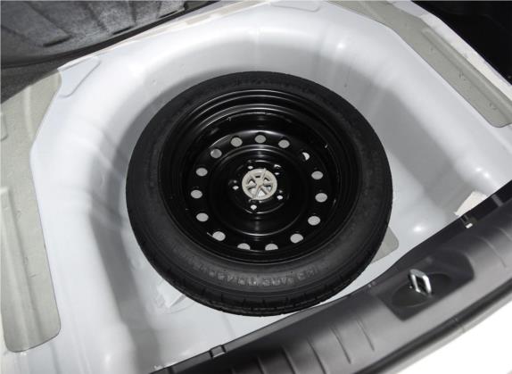 起亚K4 2017款 1.6T 自动T-GLS Special 其他细节类   备胎
