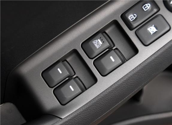 起亚K3S 2014款 1.6L 手动GL 车厢座椅   门窗控制