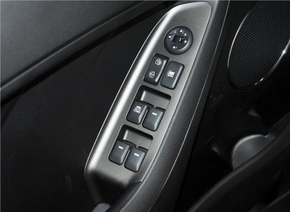 起亚K3S 2014款 1.6L 自动GLS 车厢座椅   门窗控制