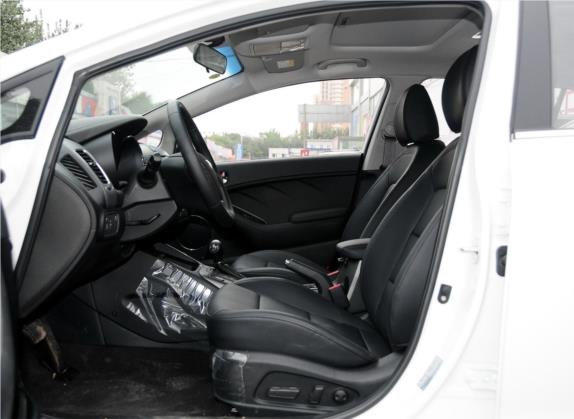 起亚K3S 2014款 1.6L 自动DLX 车厢座椅   前排空间