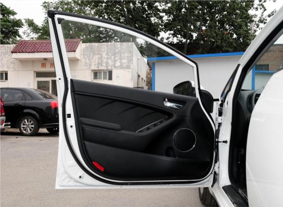 起亚K3S 2014款 1.6L 自动DLX 车厢座椅   前门板