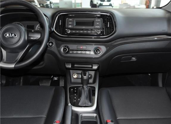 KX3傲跑 2015款 1.6L 自动两驱DLX 中控类   中控台