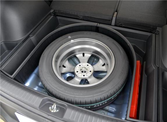 KX3傲跑 2015款 1.6L 自动两驱PRM 其他细节类   备胎