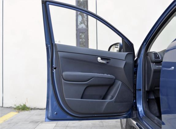 KX3傲跑 2015款 1.6L 自动两驱PRM 车厢座椅   前门板