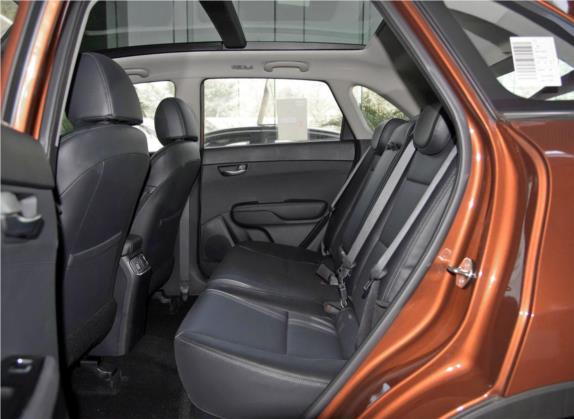 KX3傲跑 2015款 2.0L 自动两驱DLX 车厢座椅   后排空间