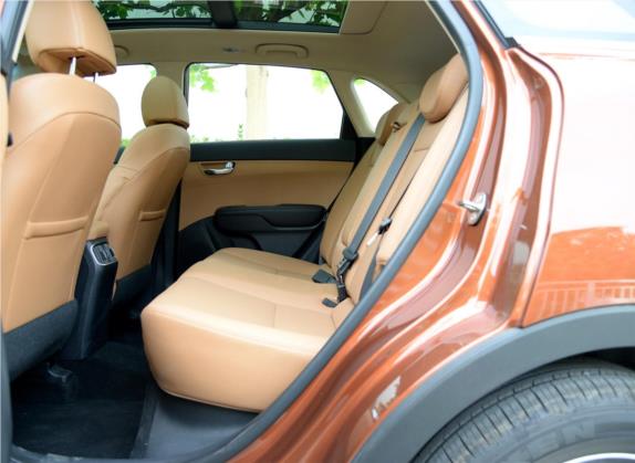 KX3傲跑 2015款 2.0L 自动四驱PRM 车厢座椅   后排空间