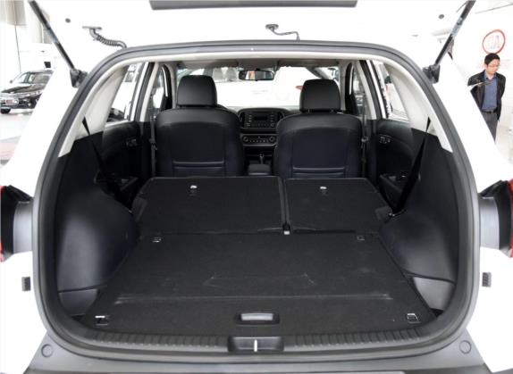 KX3傲跑 2015款 1.6L 自动Special 车厢座椅   后备厢