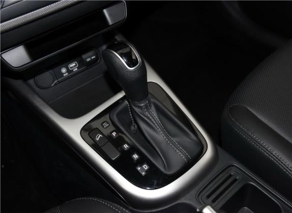KX3傲跑 2015款 1.6L 自动Special 中控类   挡把