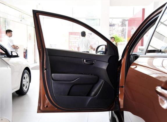 KX3傲跑 2017款 1.6L 手动傲风版 车厢座椅   前门板