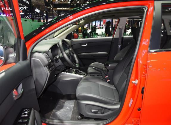 KX3傲跑 2019款 1.6L 自动时尚天窗版 车厢座椅   前排空间