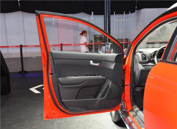 KX3傲跑 2019款 1.6L 自动时尚天窗版 车厢座椅   前门板