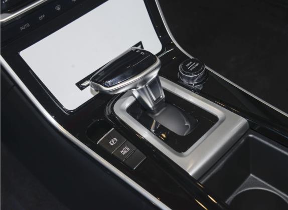 KX3傲跑 2021款 1.5L CVT舒适版 中控类   挡把